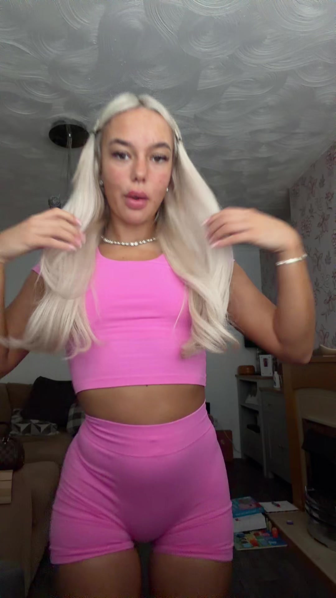 @H👸🏼