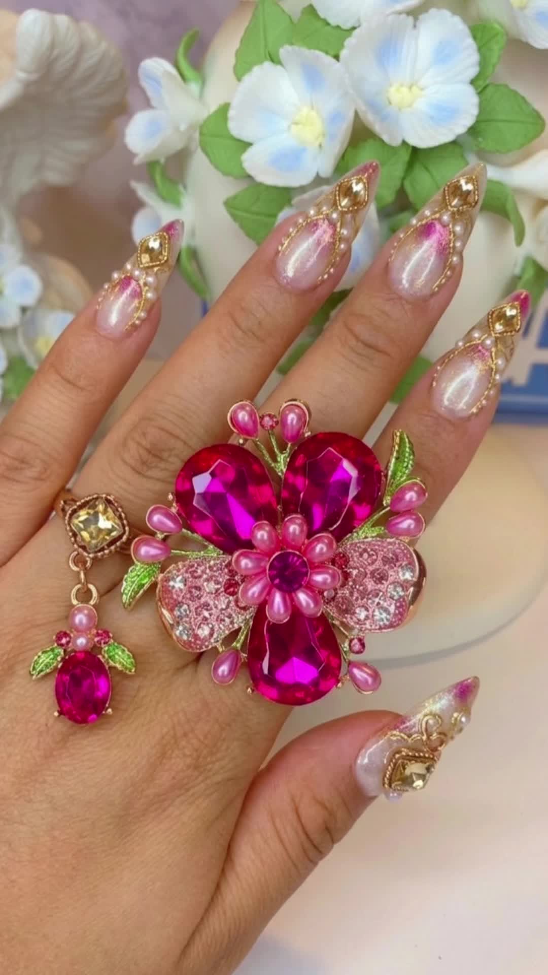 @America’s Glam Boutique