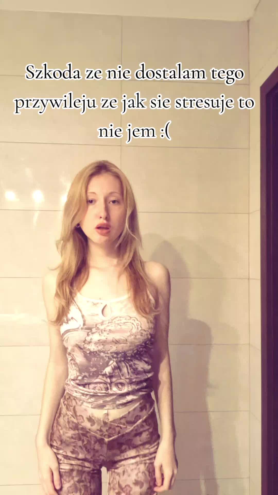 @amelianital