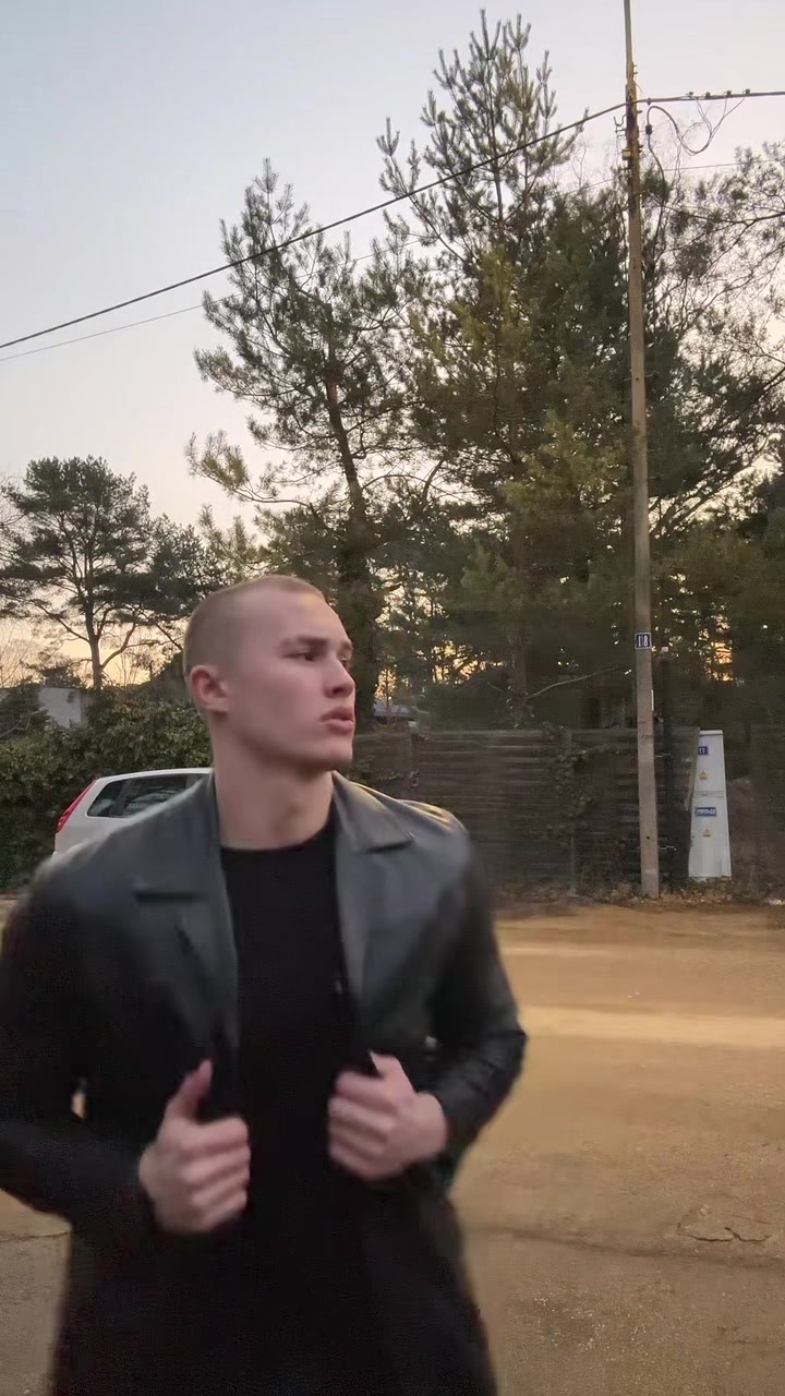 @𝗠𝗘𝗟𝗘𝗫