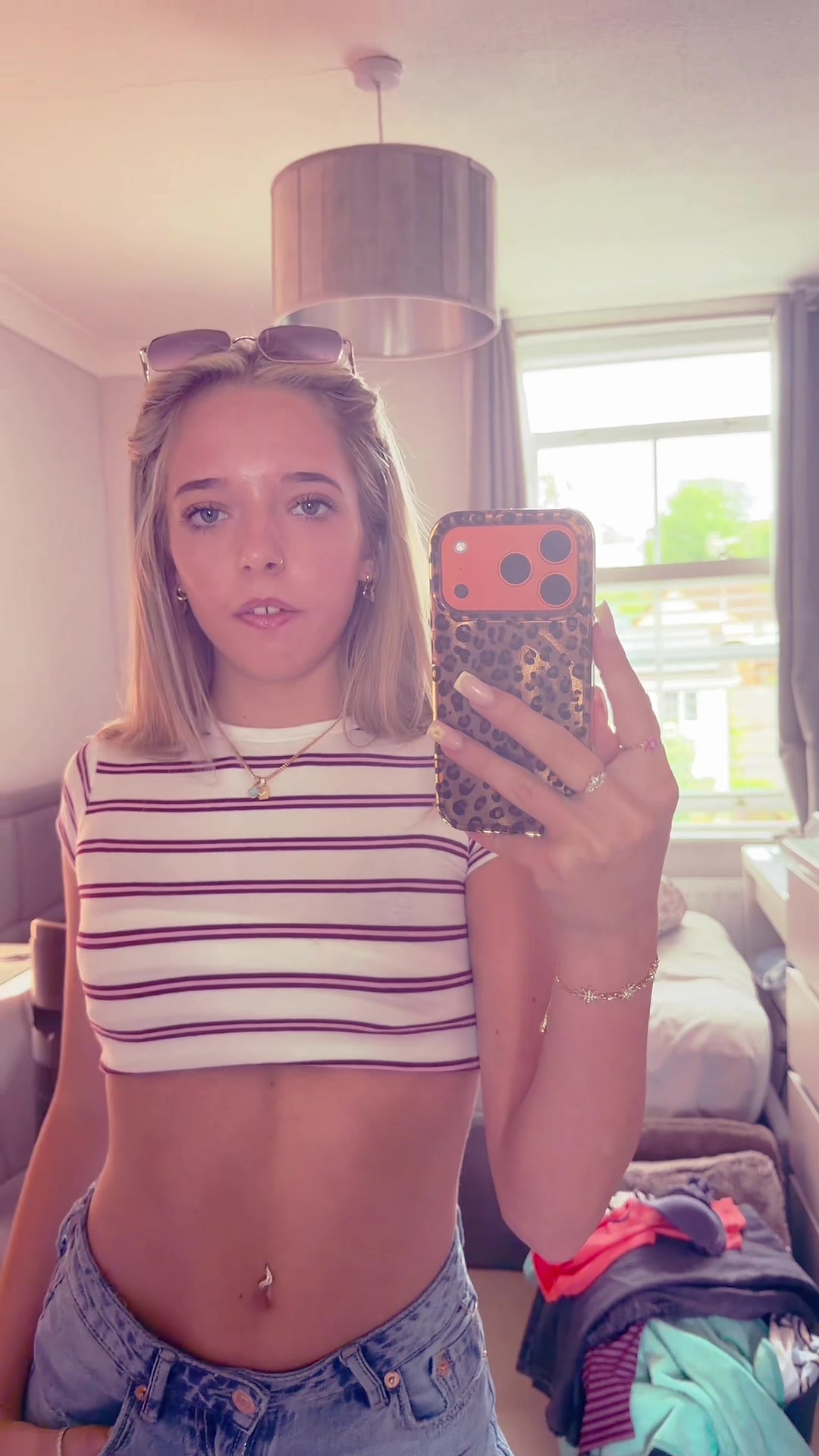 @😋