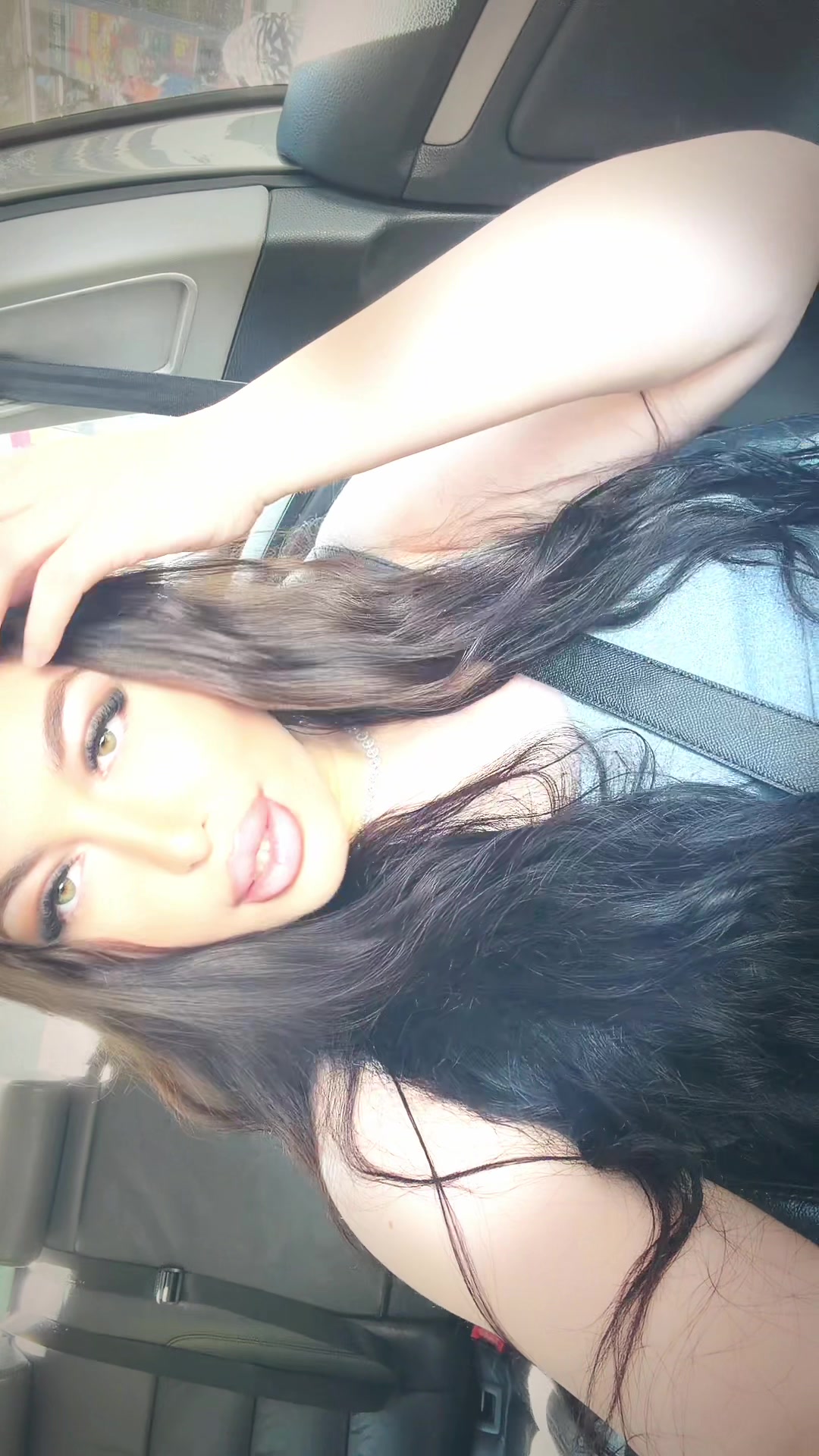 @Emilia🩷
