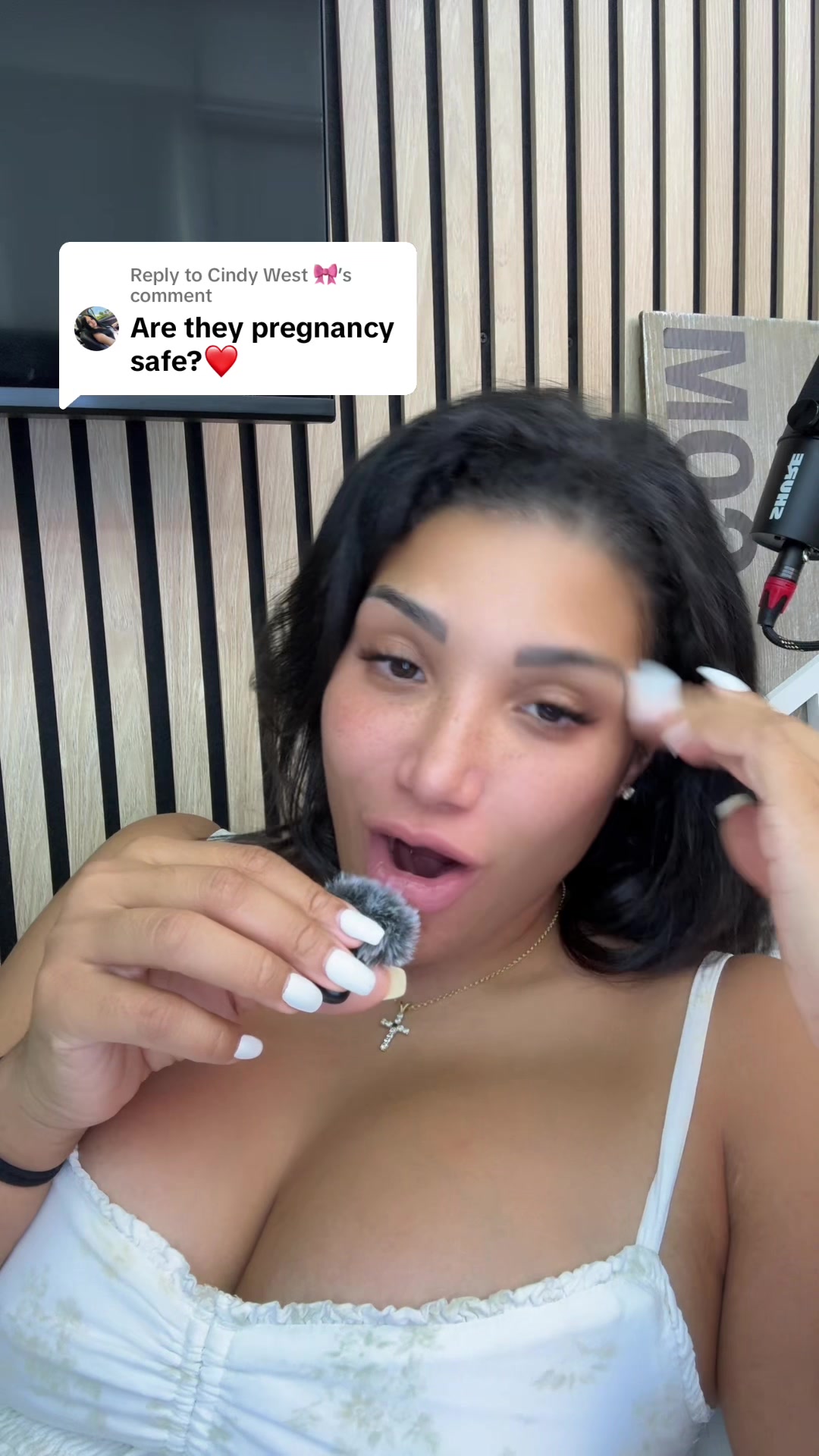 @Baraguz