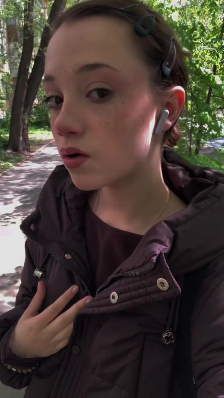 @???