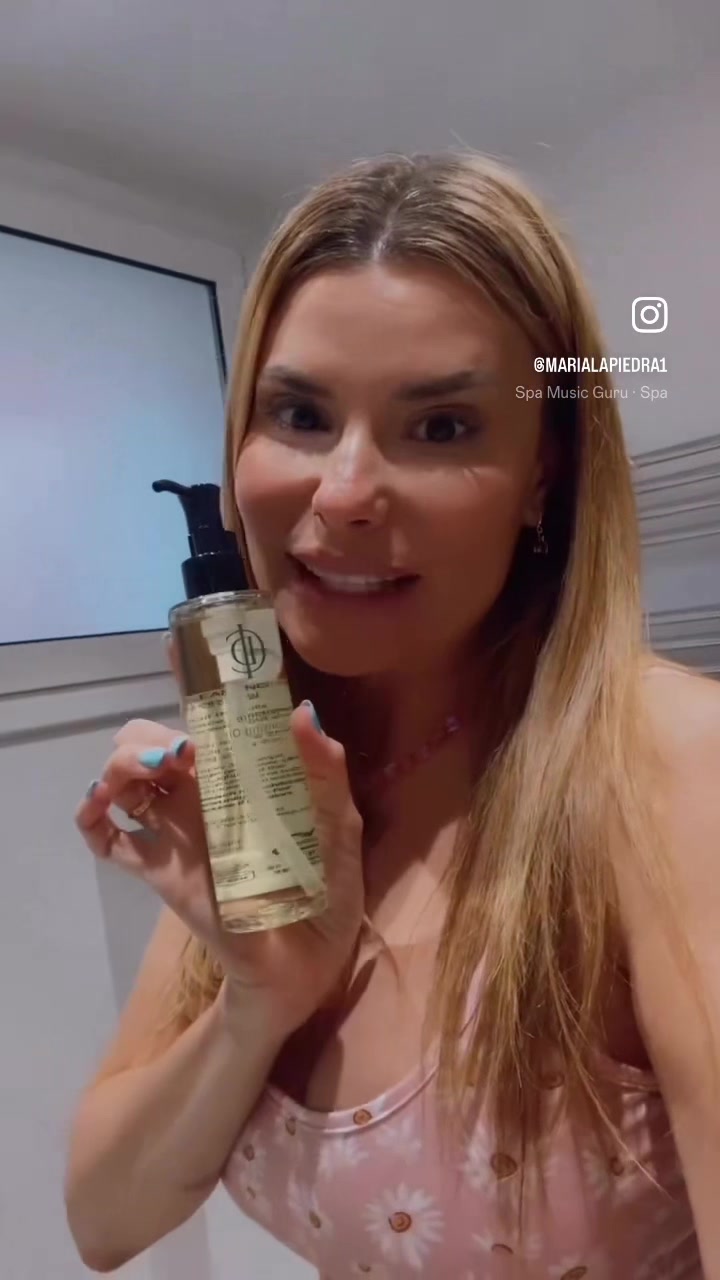 @Maria Lapiedra
