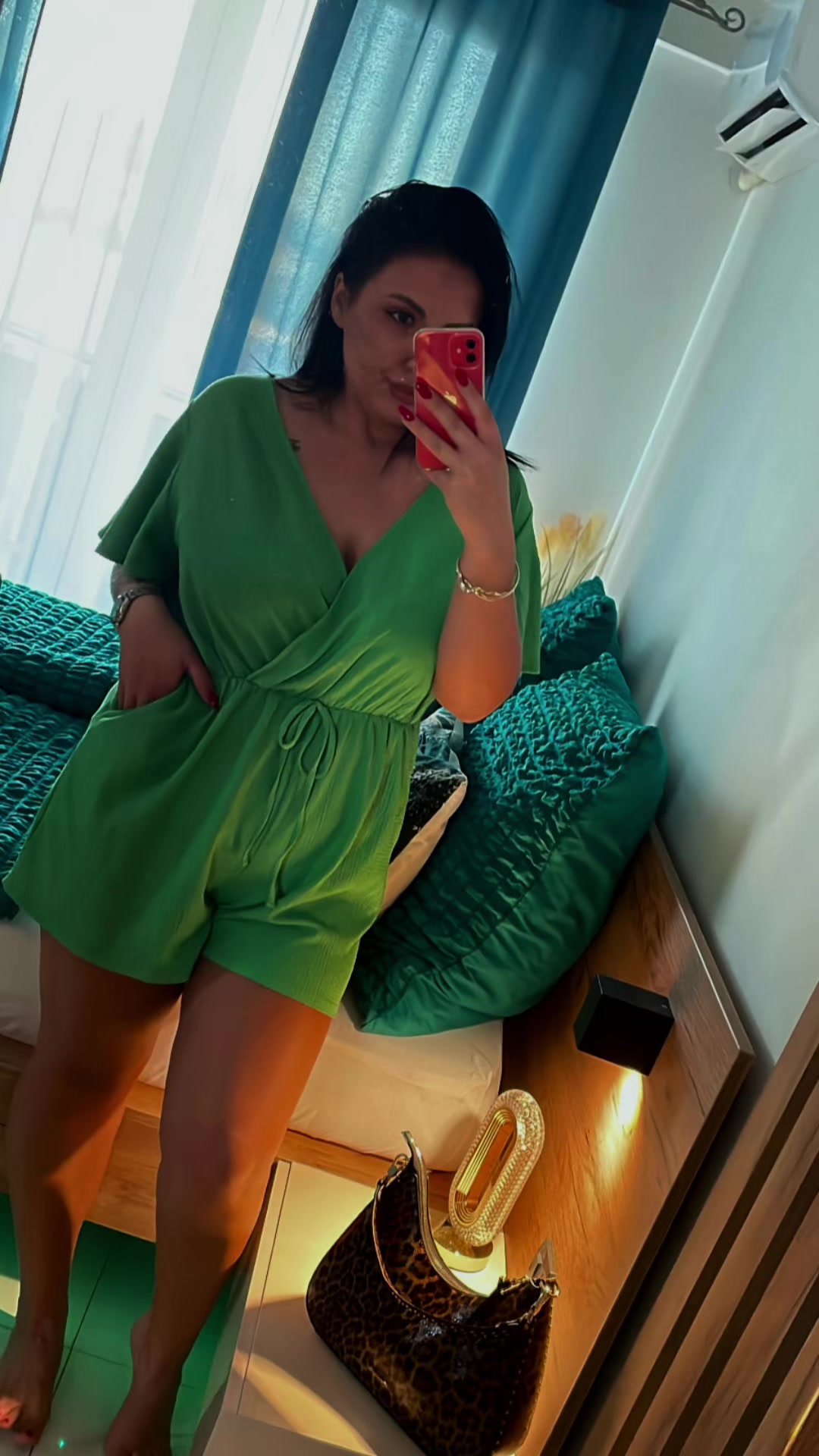 @Milana