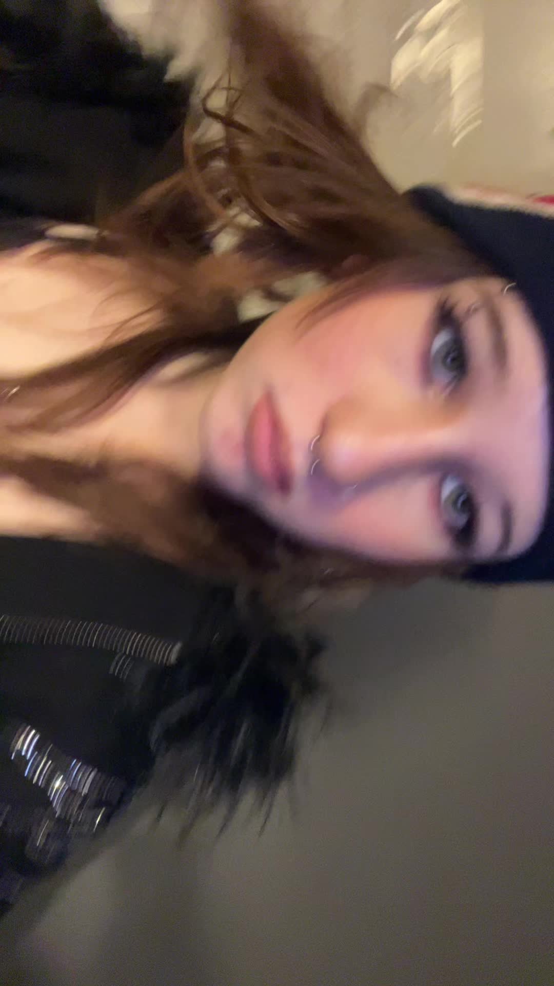 @lunaa