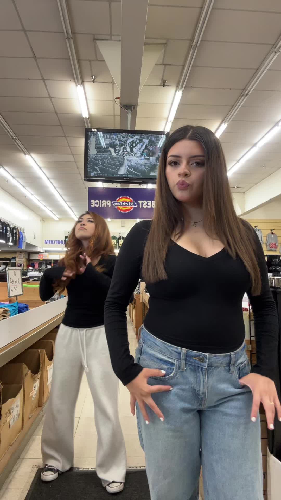 @FashionTownCali