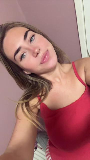 @Littlemysterious🌸🍒