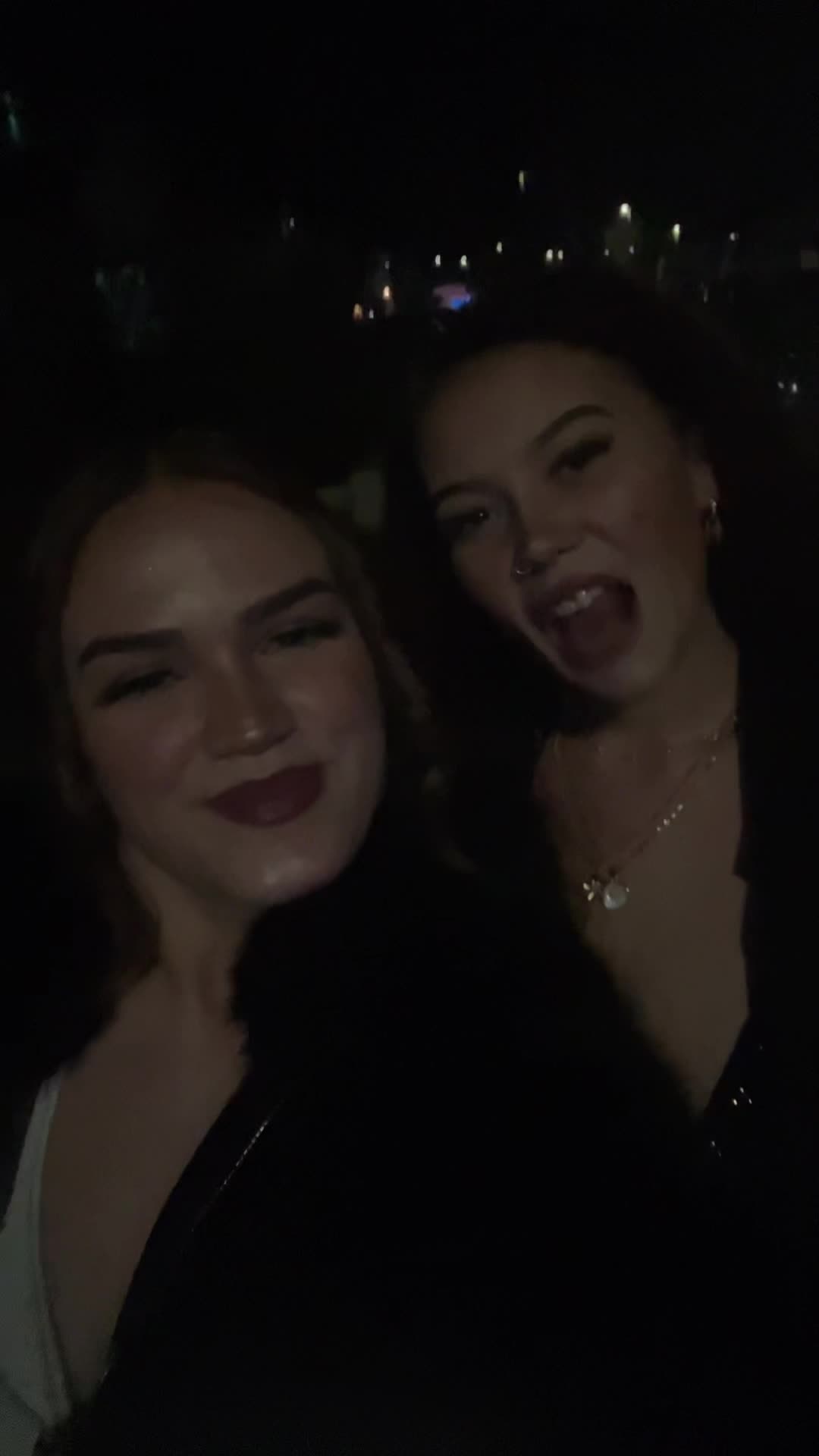 @Rhi