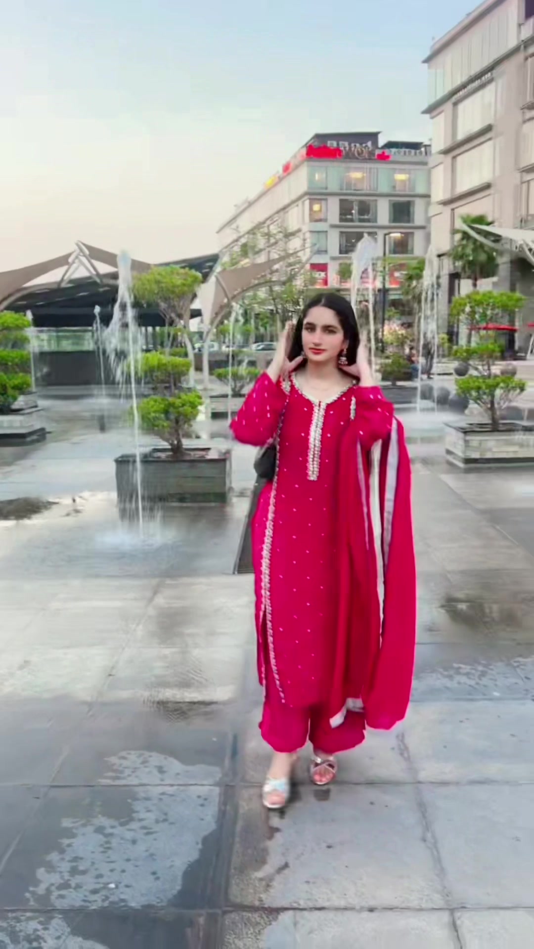@Muneeba khan