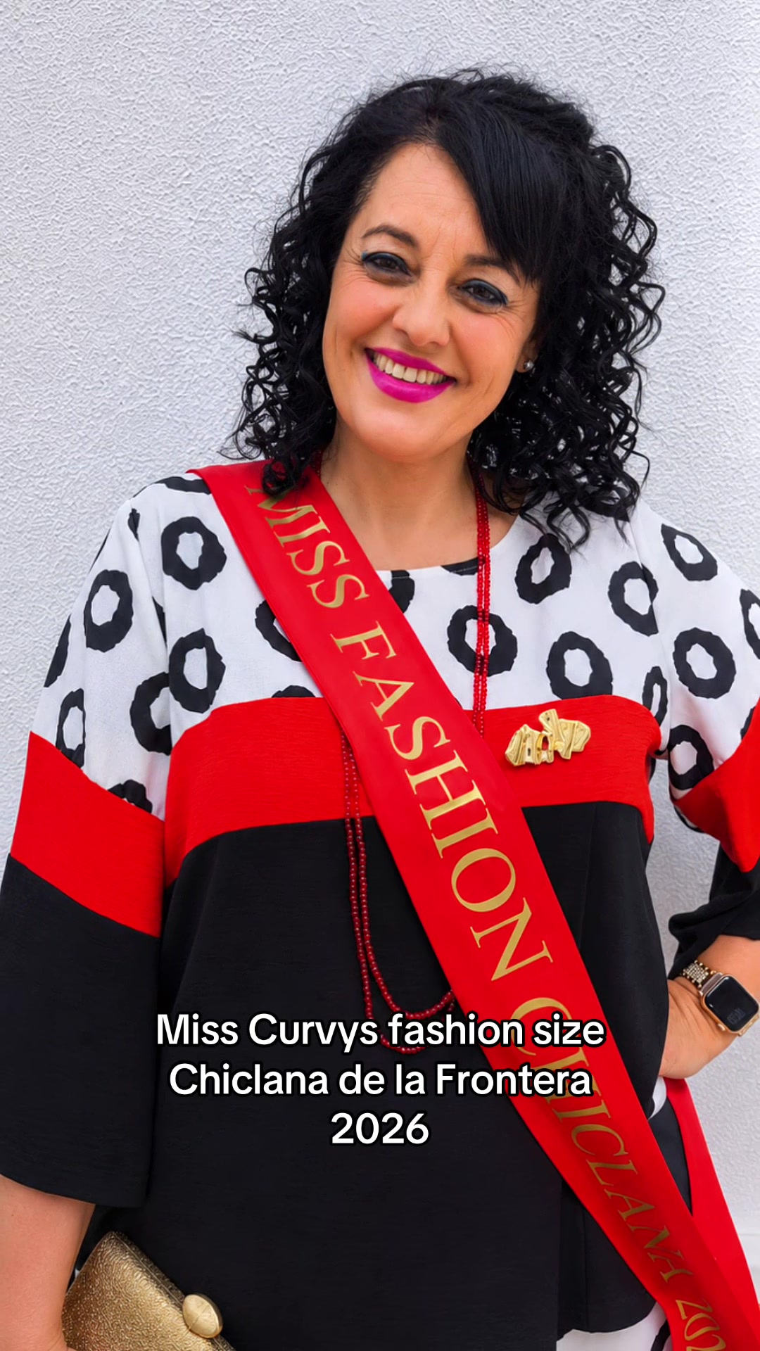 @Lourdes Anillo @modelo curvys