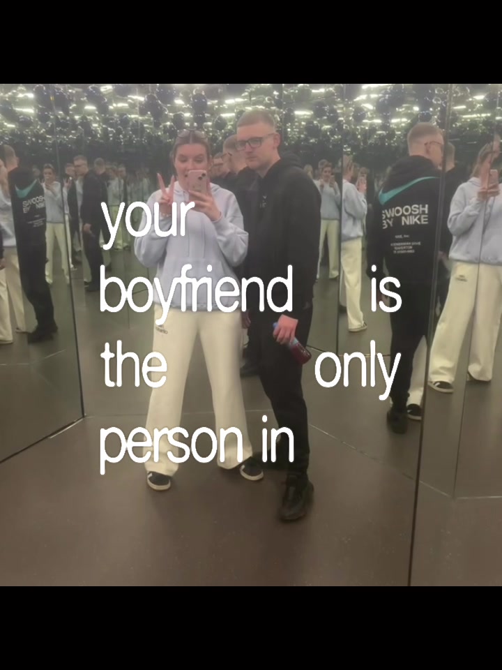 @Chloe