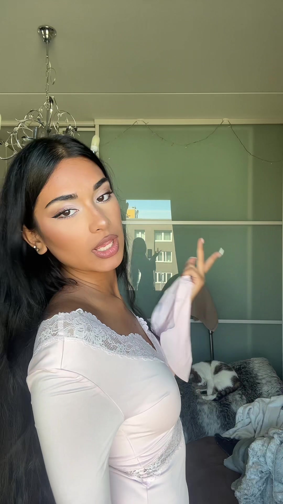 @zoya