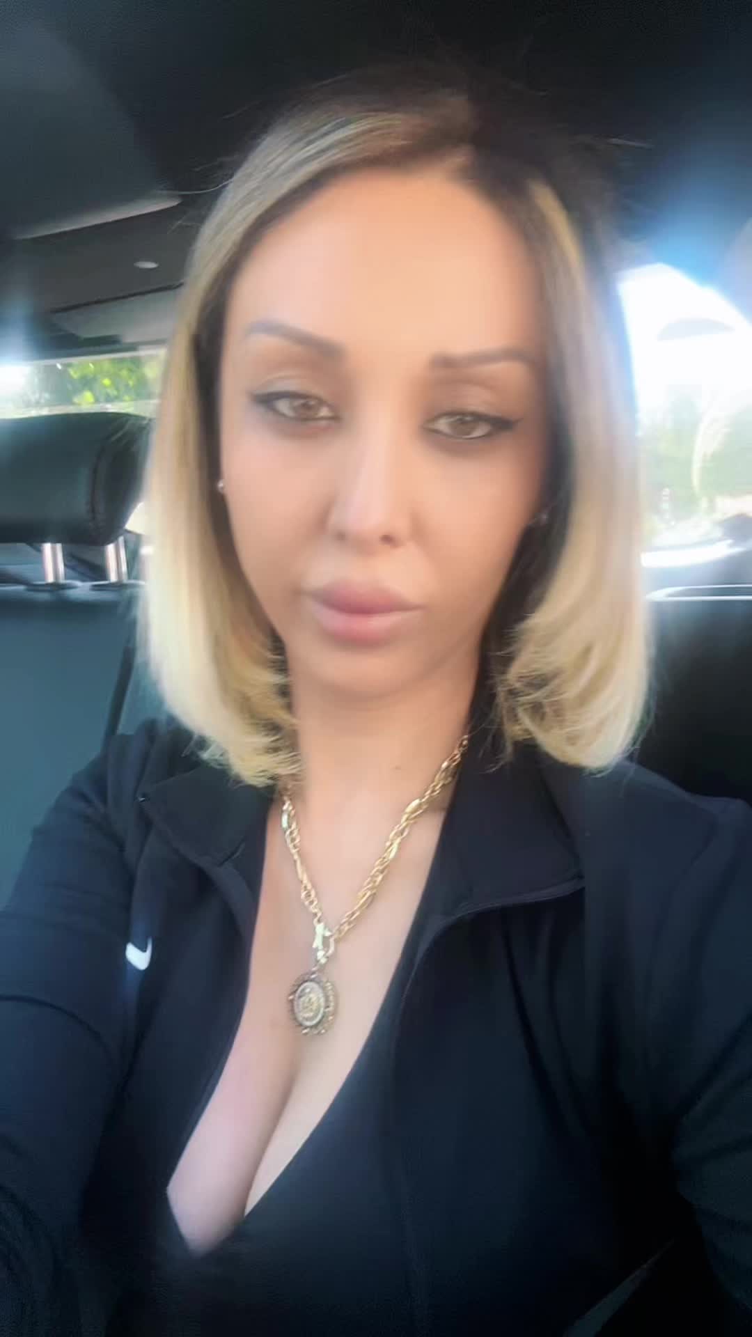@Liliana Patricia✝️