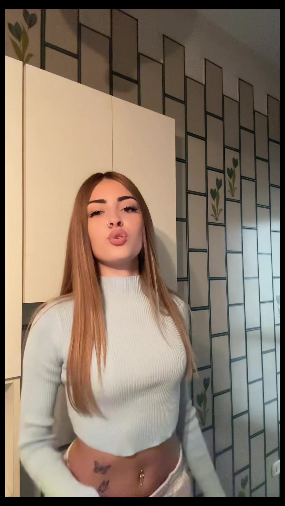 @👸🏻