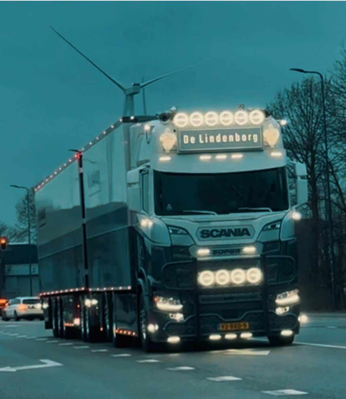 @Drozlucas🇨🇭/🚛🚨🇳🇱🇳🇱