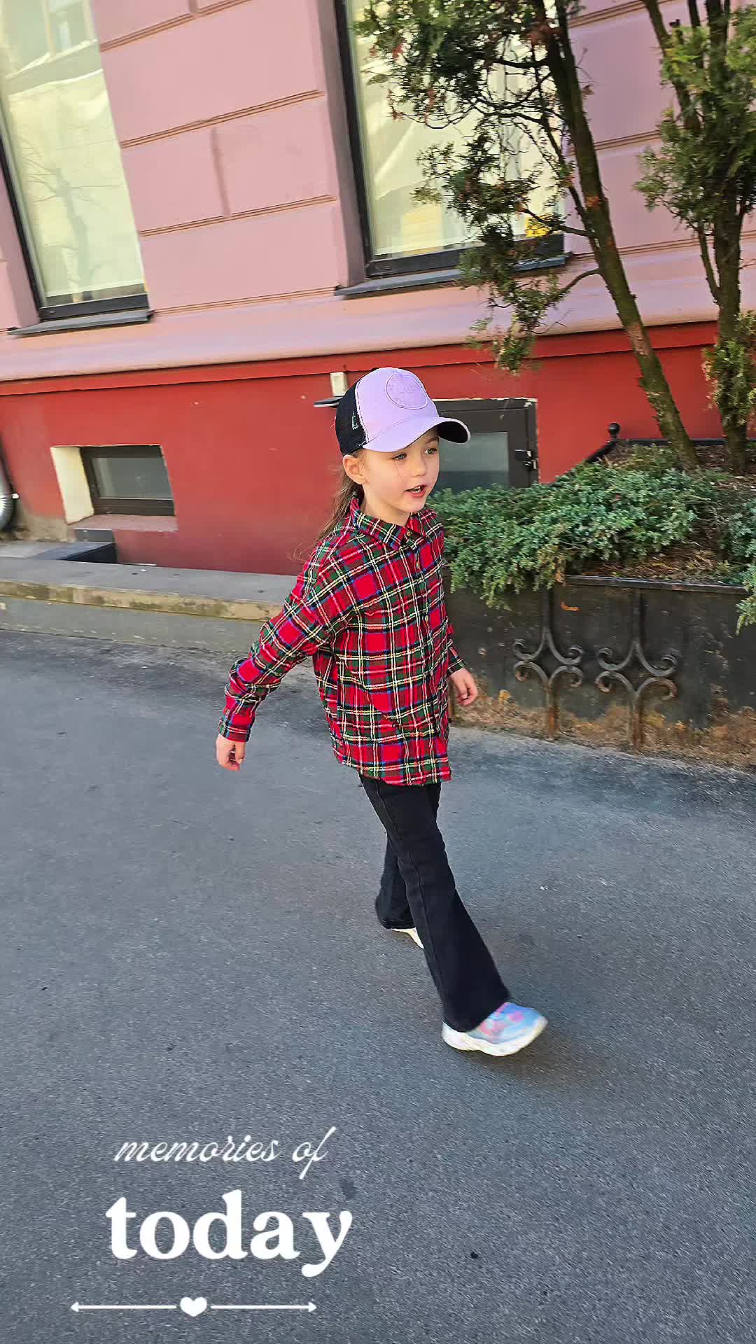 @Marika 🖤