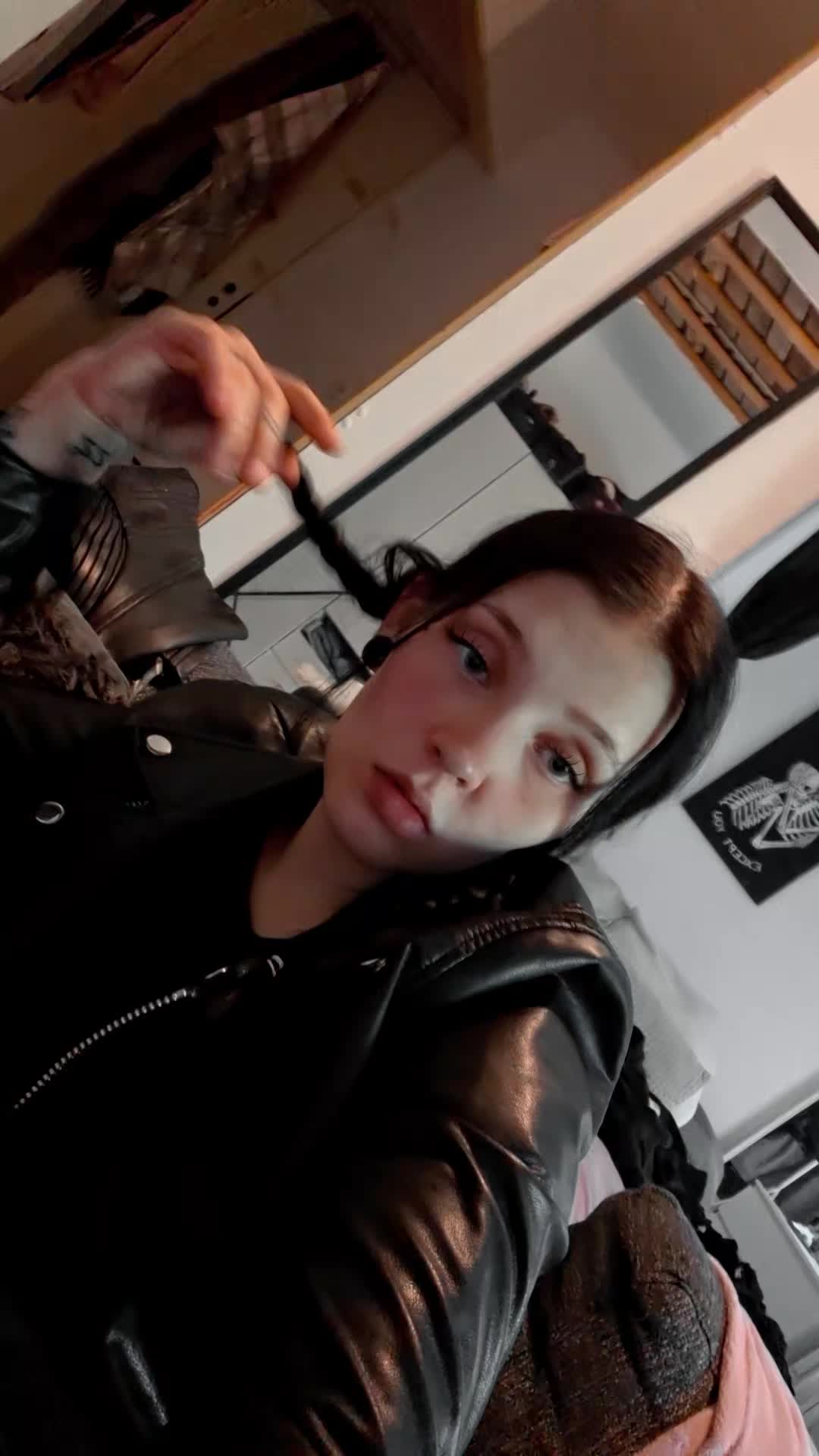@noirjasmin