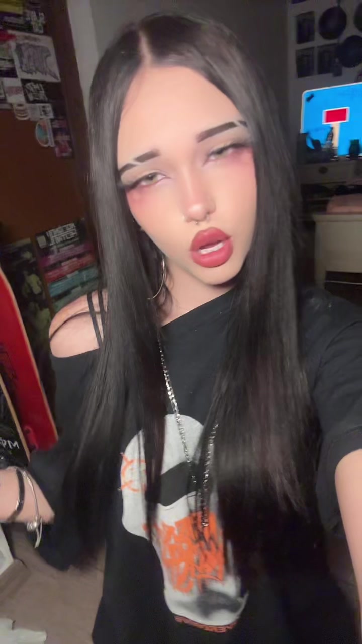 @Sonya🪻
