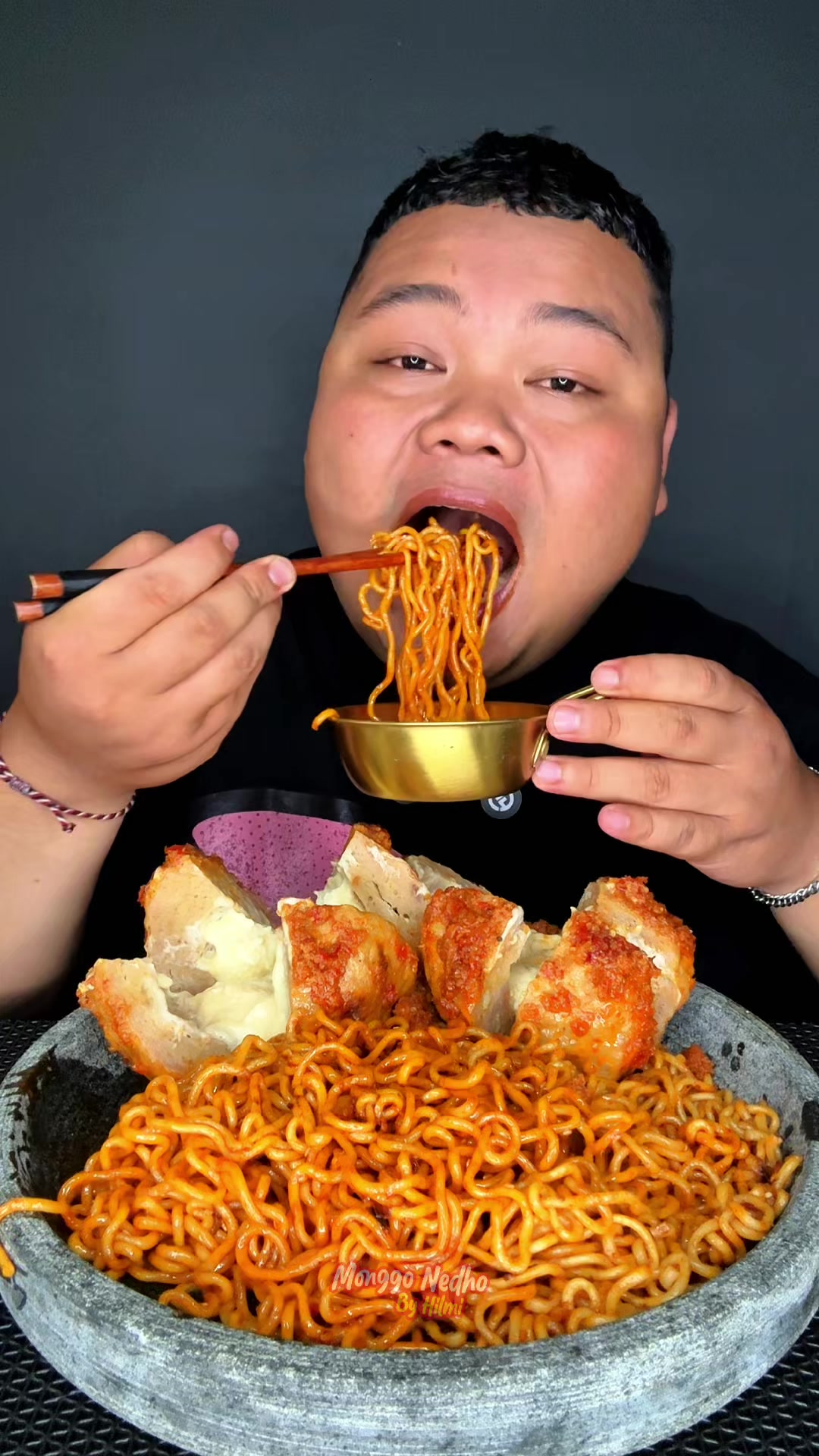 @Monggonedho