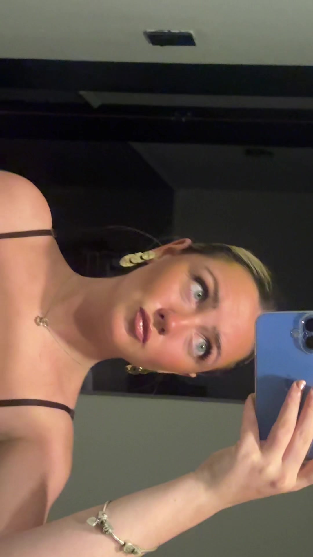 @Bex