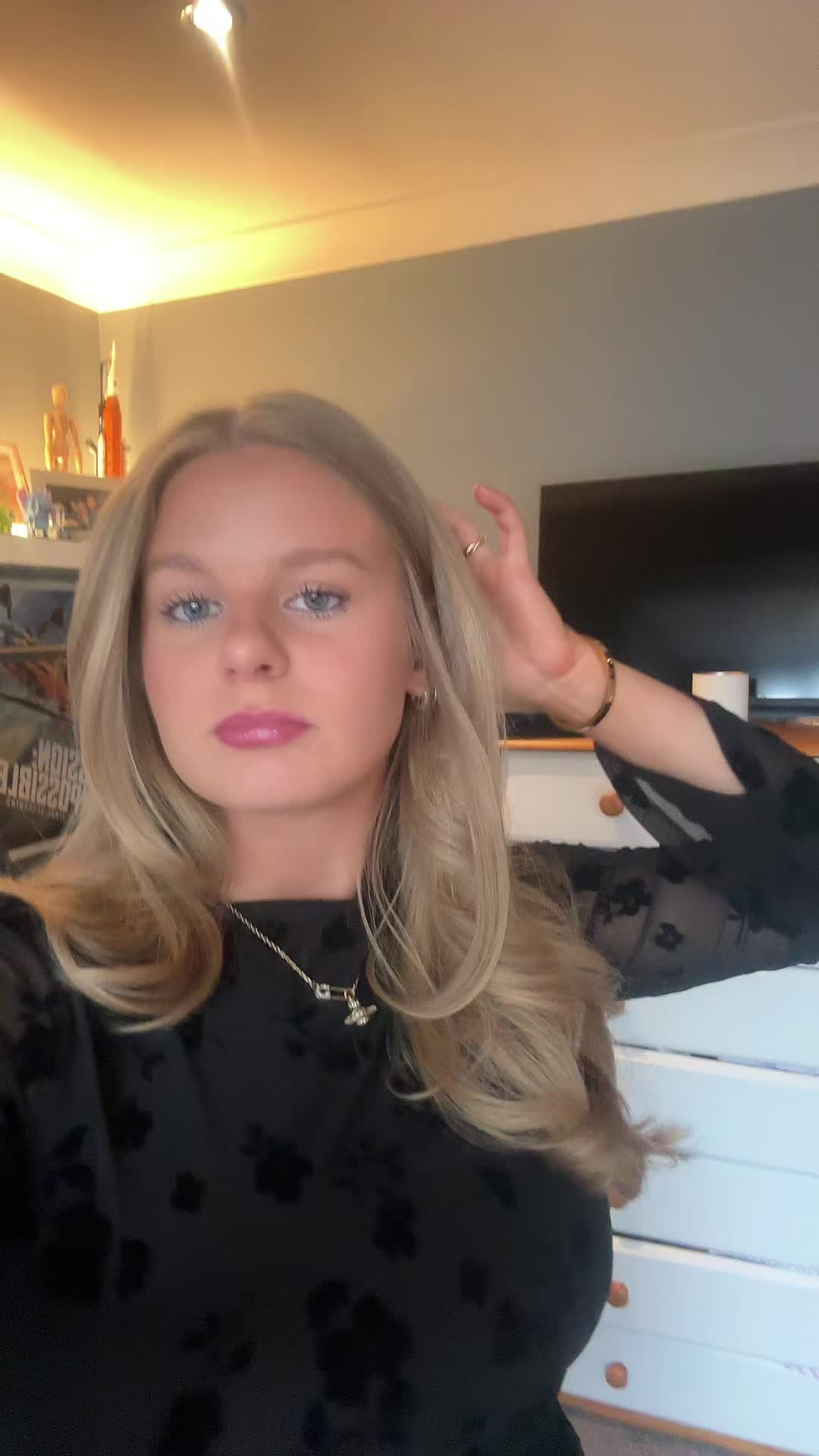 @hc.bz