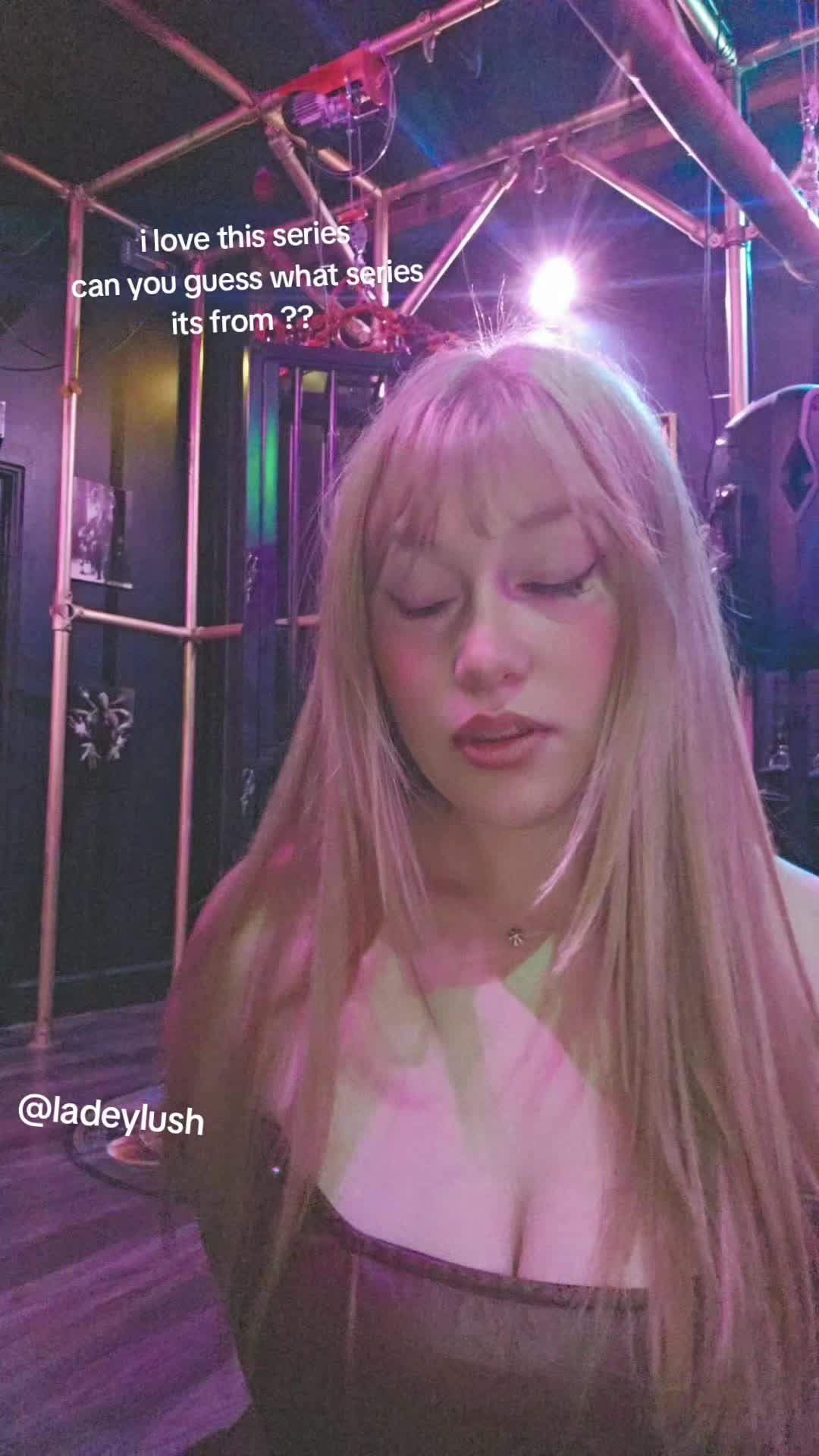 @LadeyLush