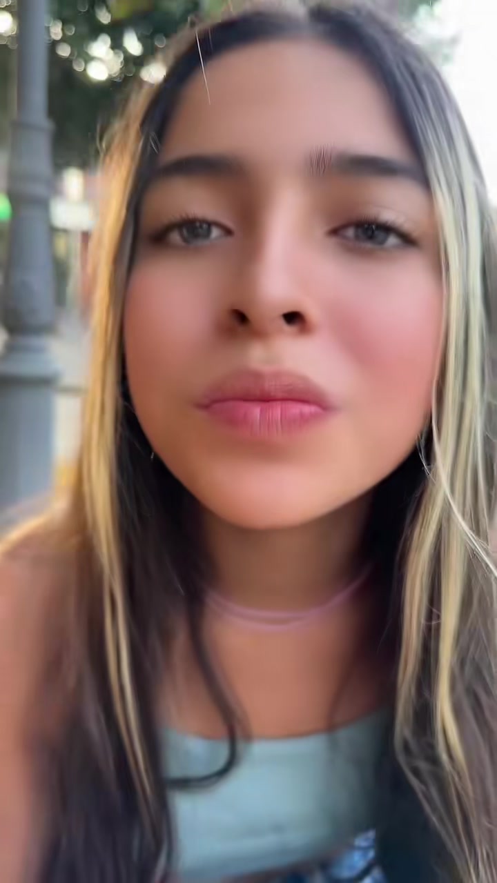 @Ahinoa