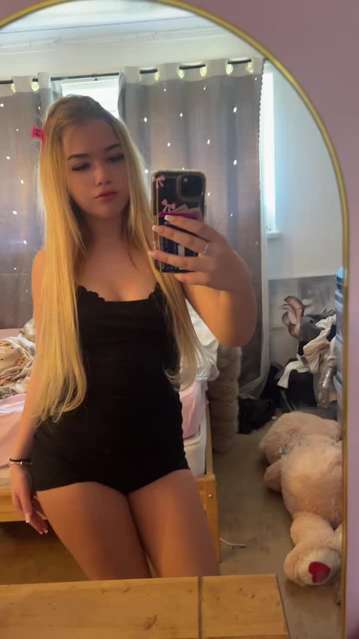 @hannahleax