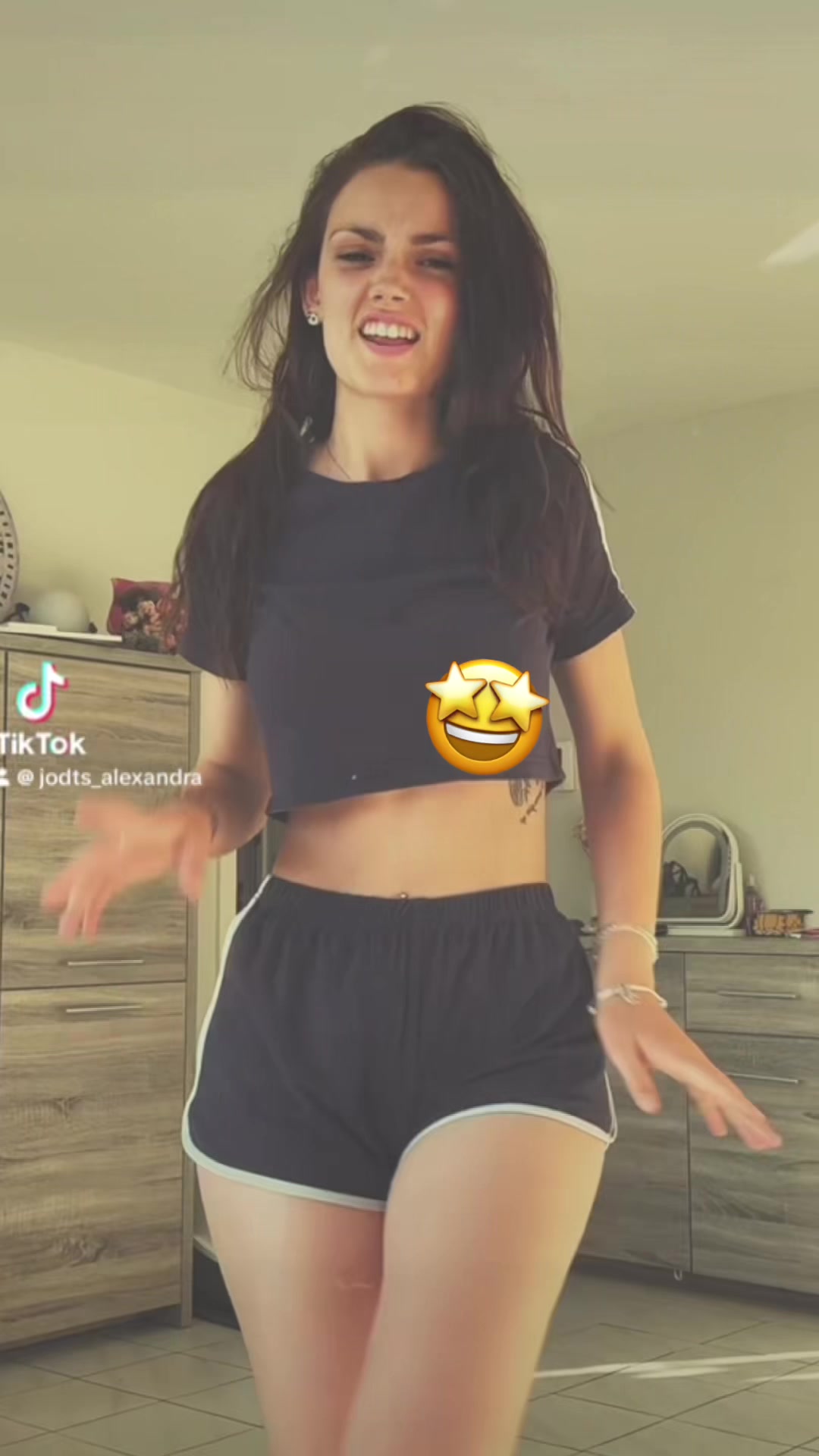 @Alexandra👸🏻🐼