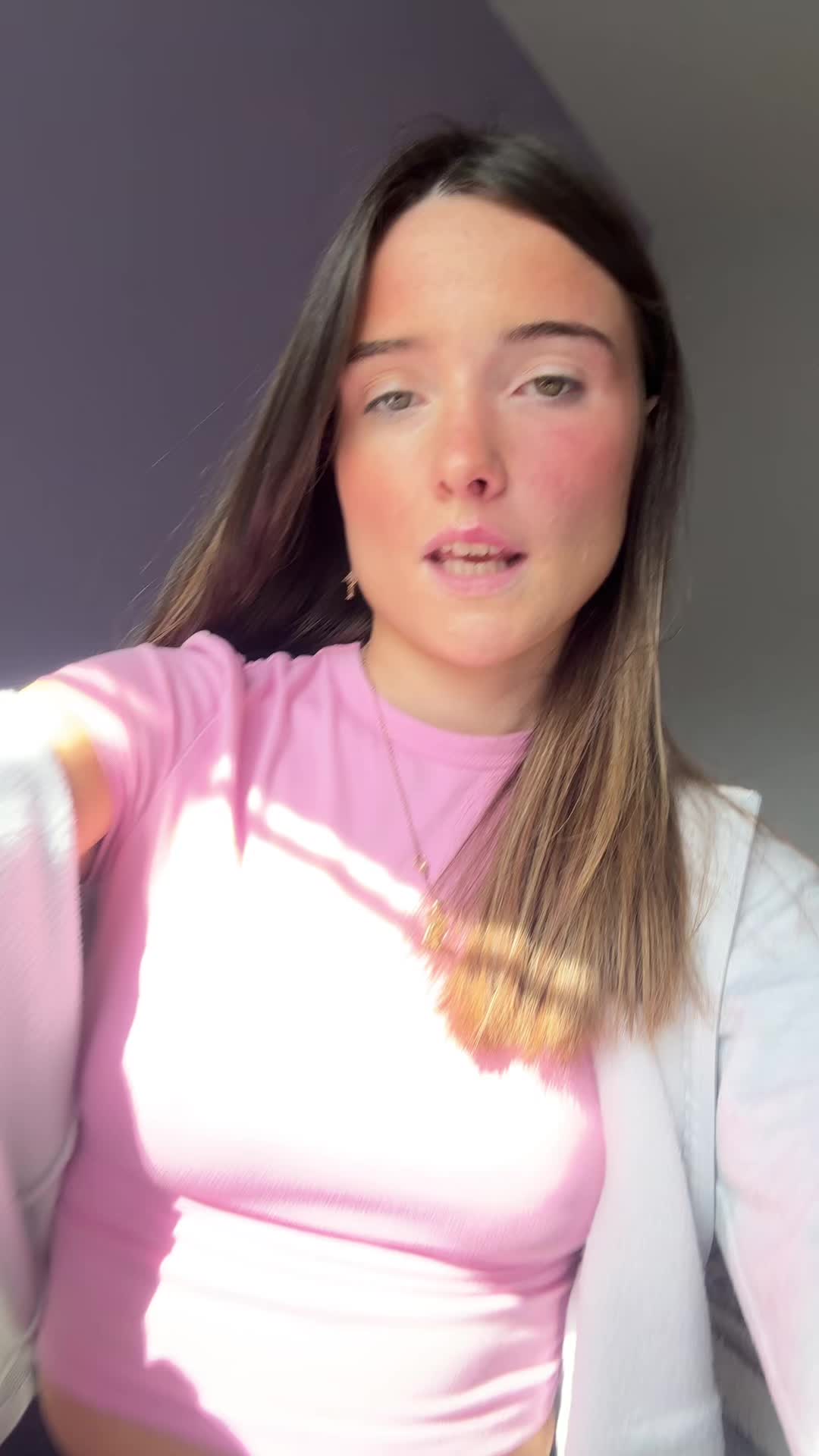 @taraheslin5