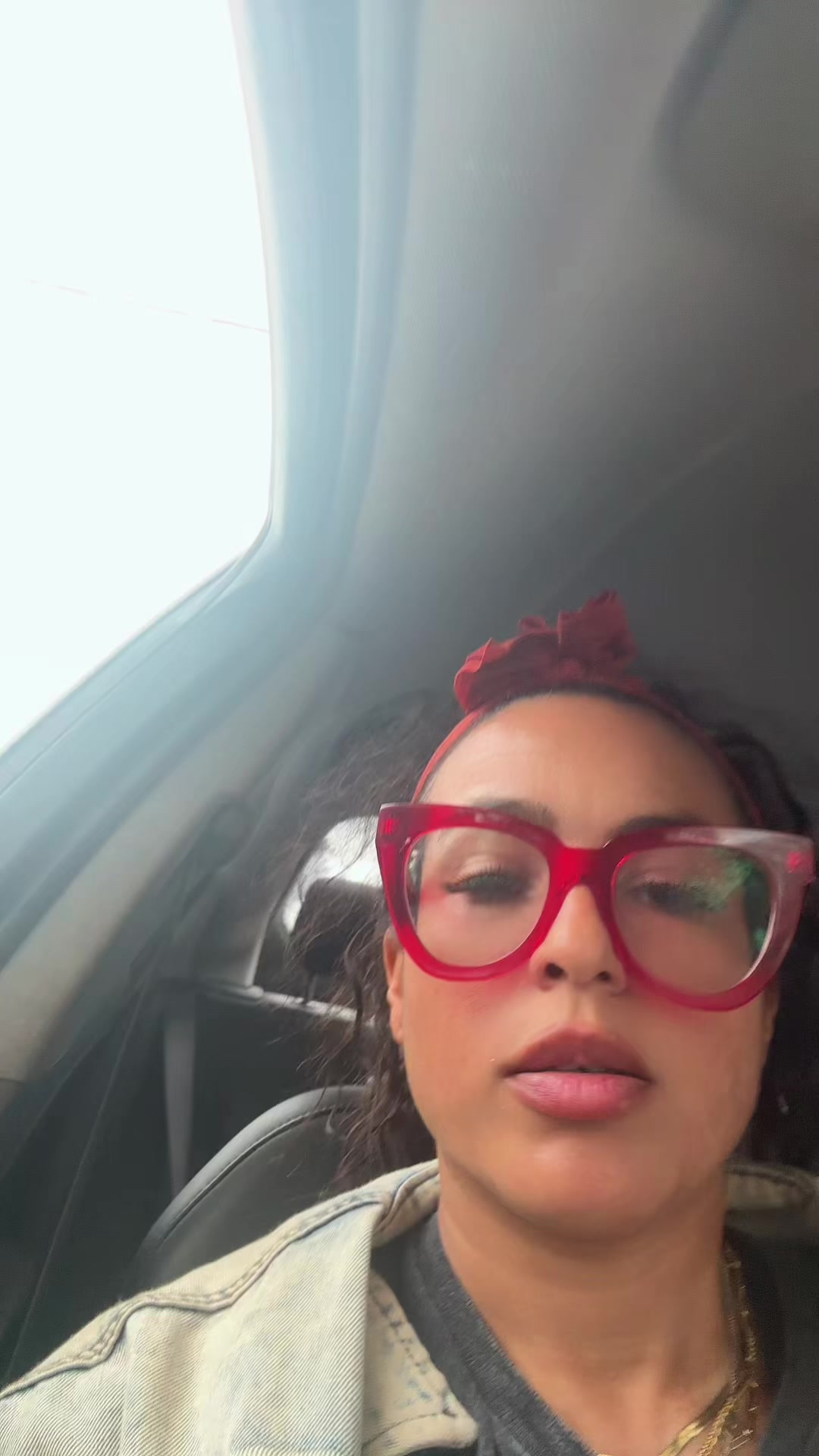 @Alinna 🦋