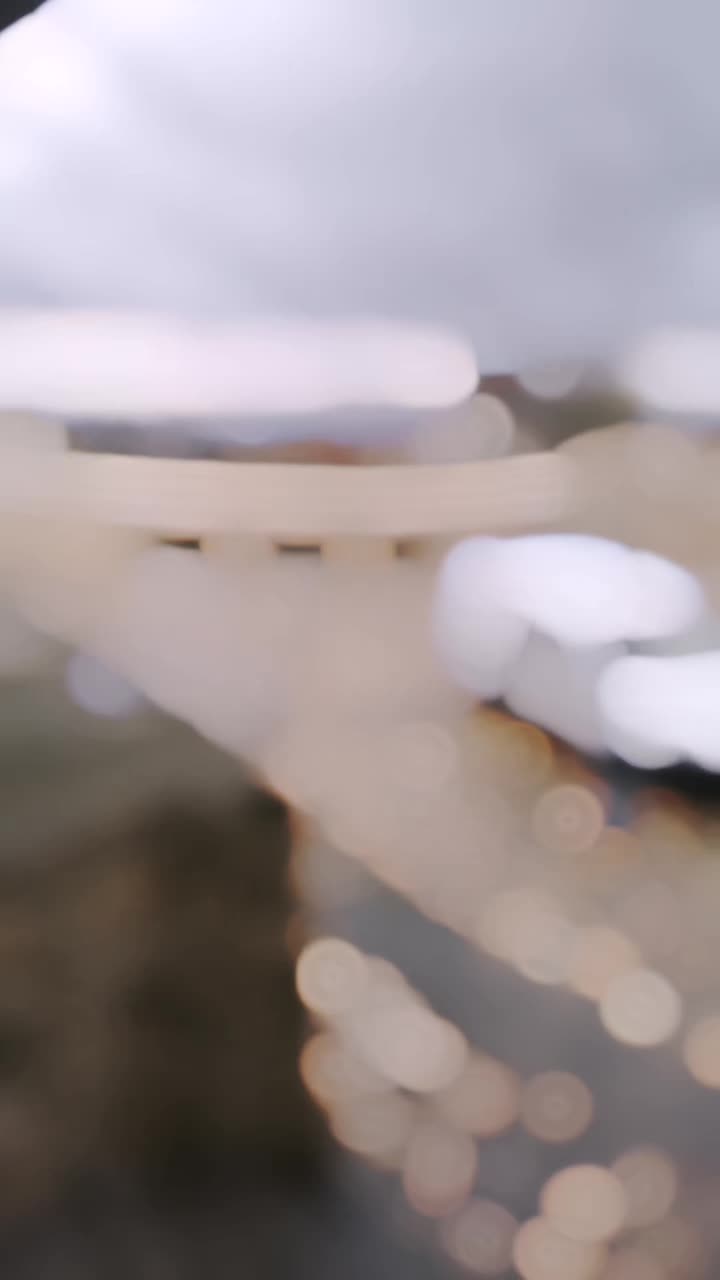 @&Aring;m&euml;n&iuml; J&aelig;bn&ocirc;&uuml;n&iuml;