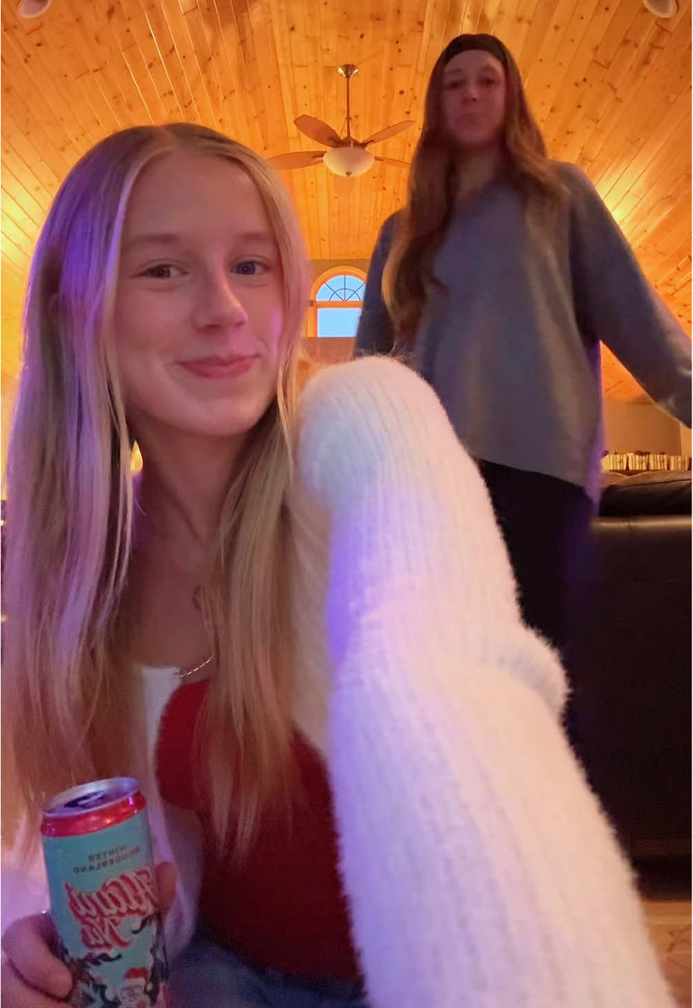 @calia_chaney