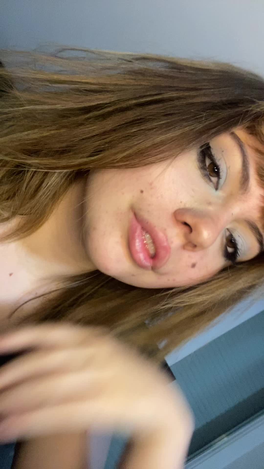 @carolzita ☥