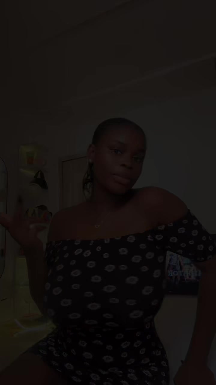 @Amara🦋💕