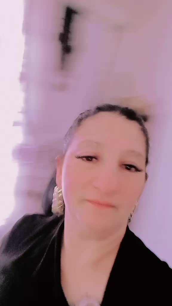 @Adela❤️💛Lowe🥰💜🧡🩵Stefan