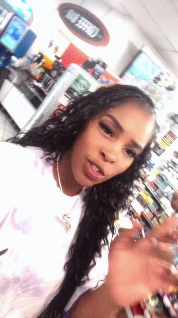 @shaianaginae