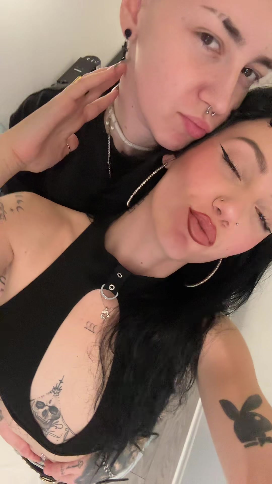 @paolaa