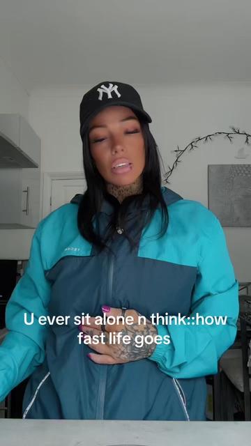 @HailsworthGetto🌈