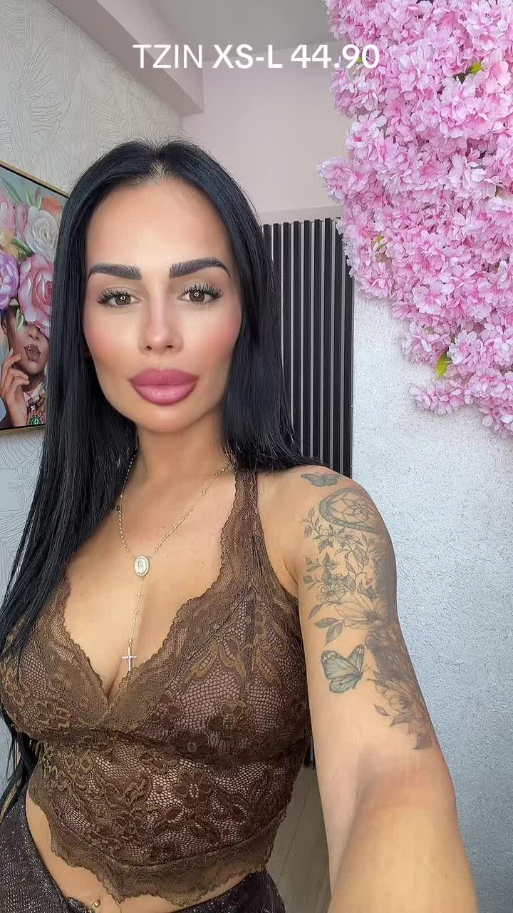 @zivasfashion