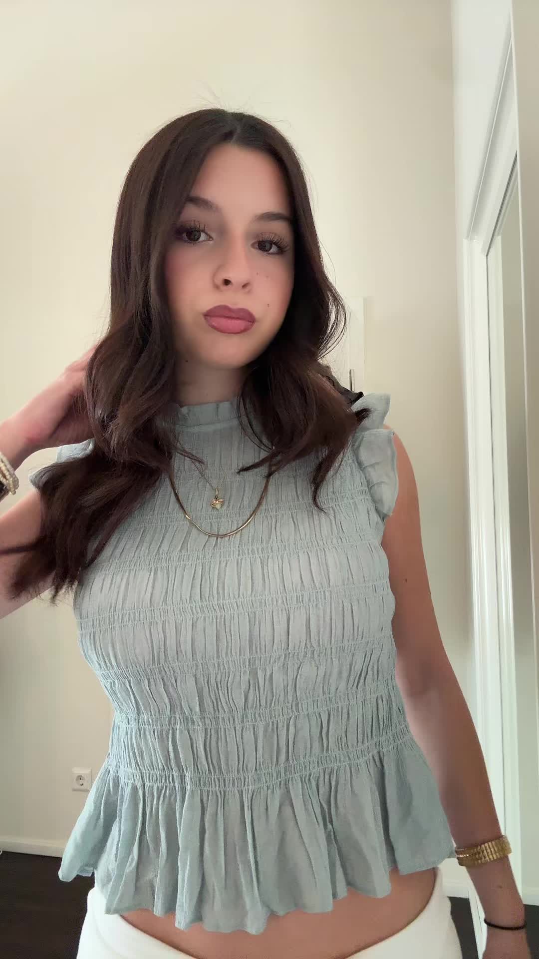 @𝐬𝐞𝐥𝐢𝐧