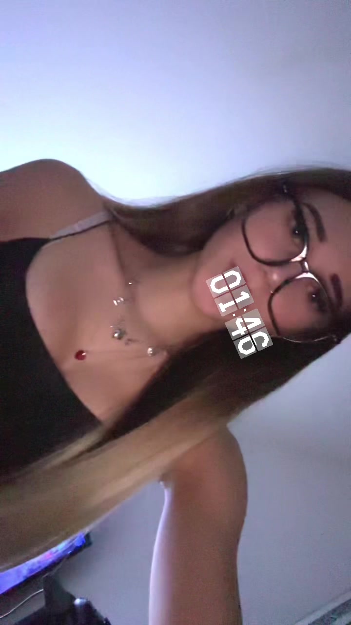 @👸🏼