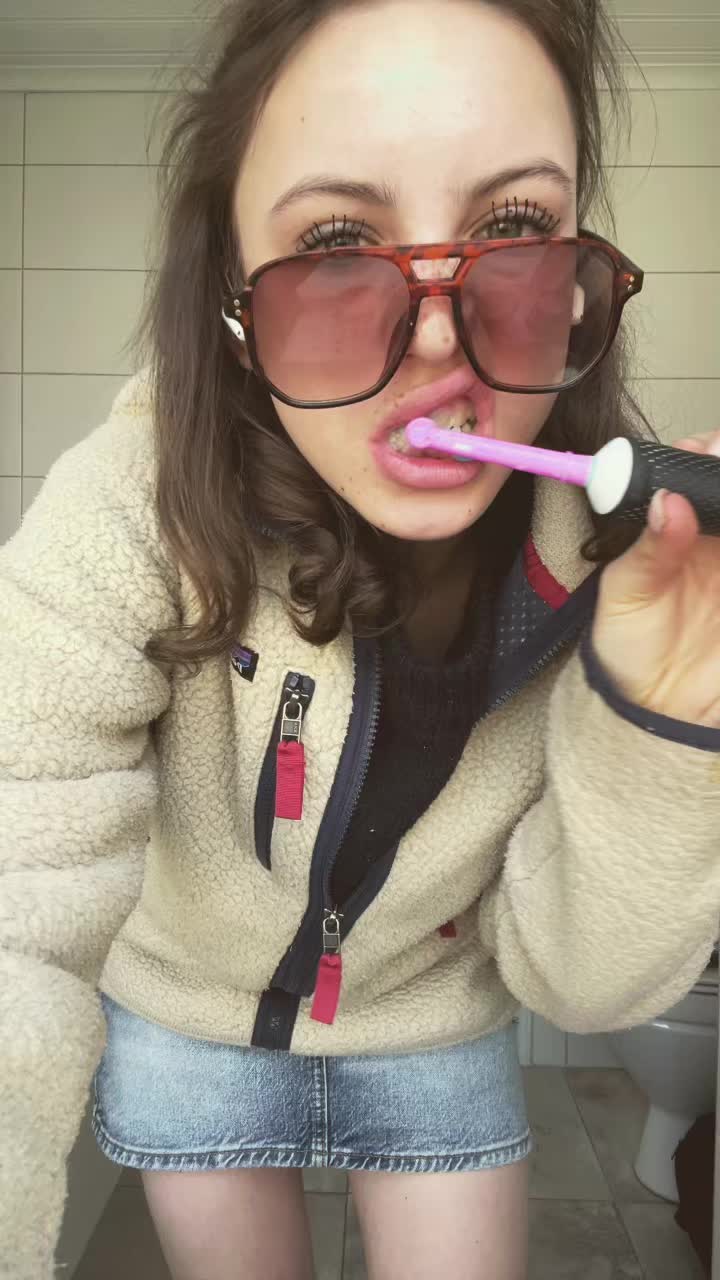 @spam🤦&zwj;♀️