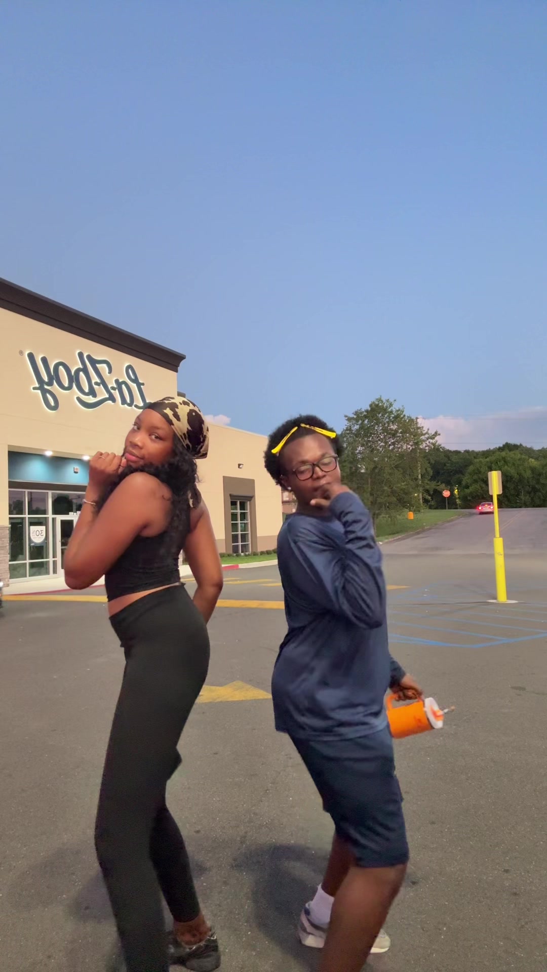 @africanboywithlittlehair