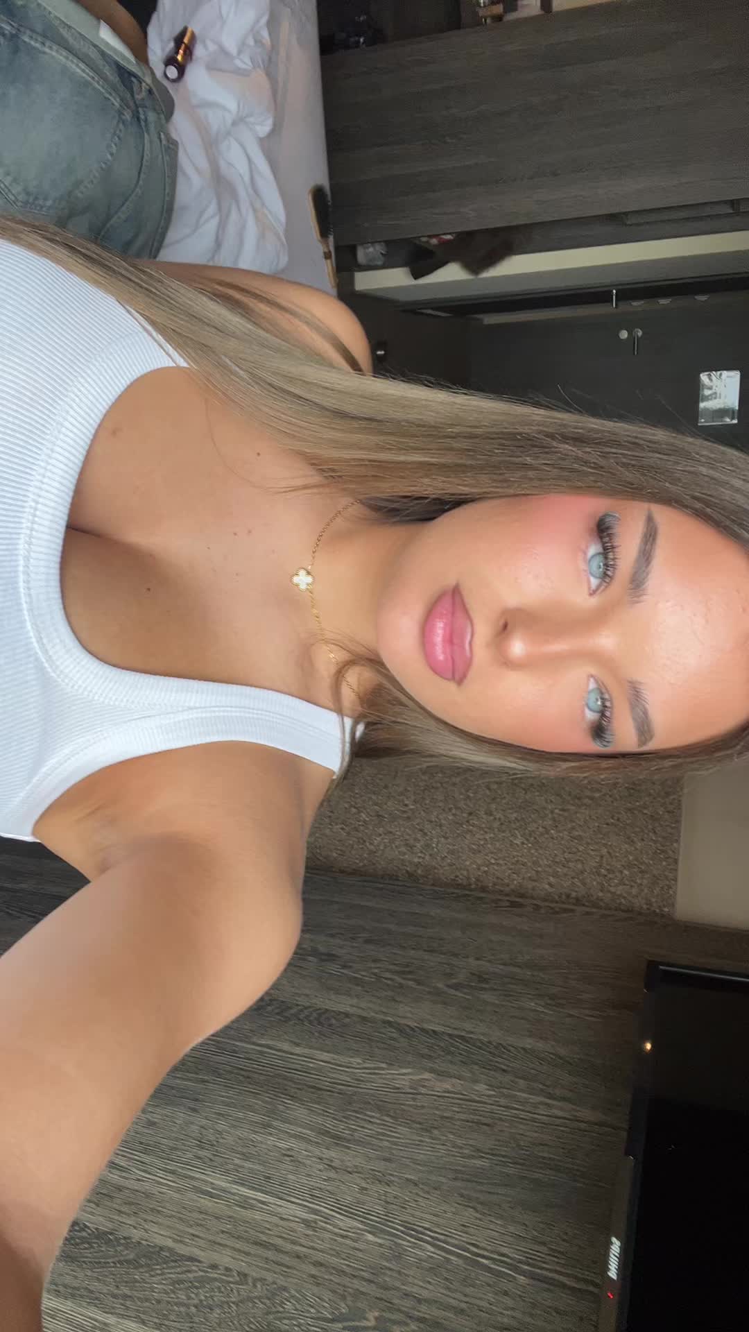 @Luc&iacute;a P&eacute;rez