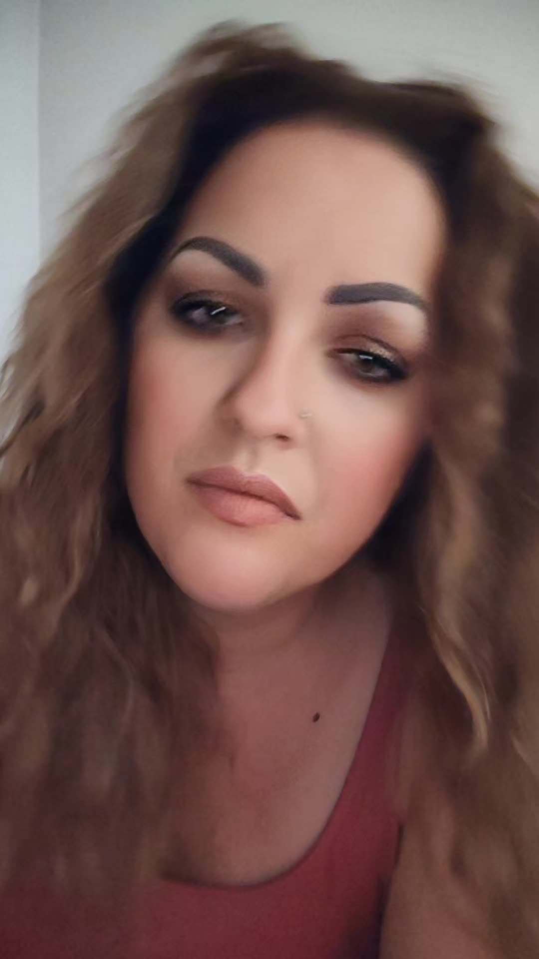 @V&ouml;r&ouml;sr&oacute;zsa🌹🇭🇺🇨🇭