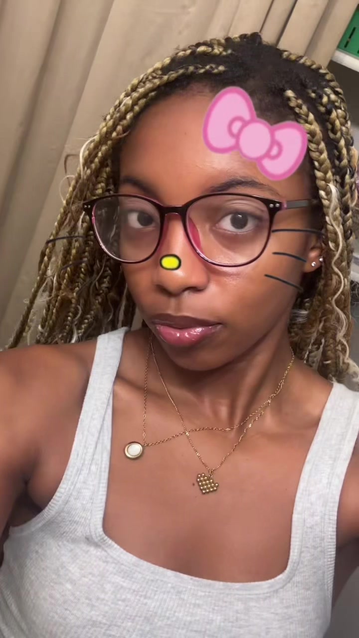 @gabby <3