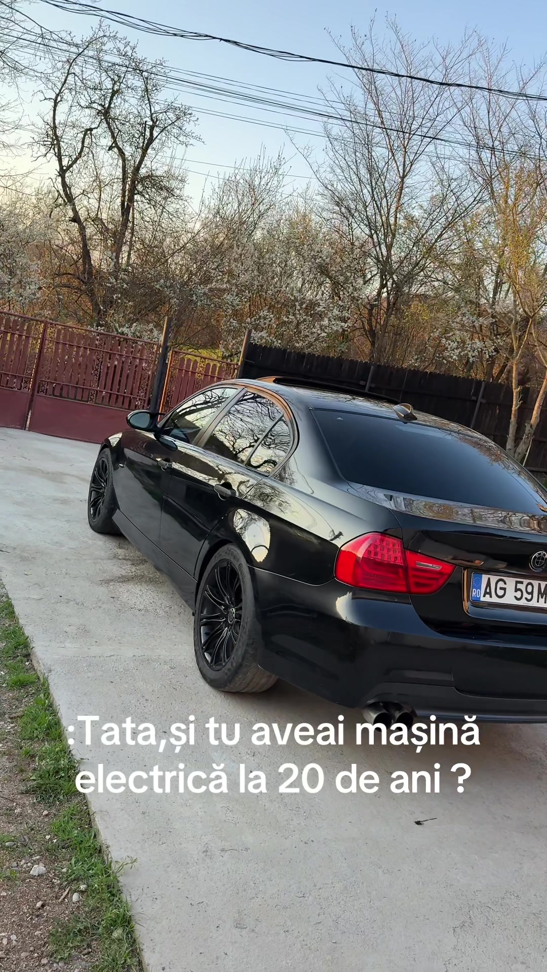 @Mario_.